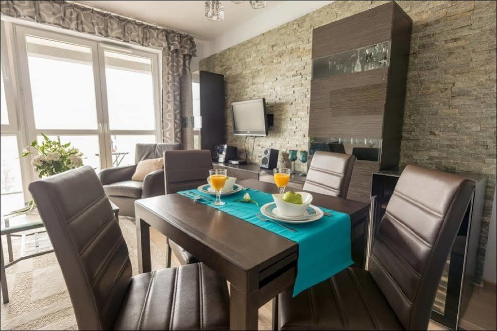 P&O Apartments Aleja Krakowska Varšava Exteriér fotografie